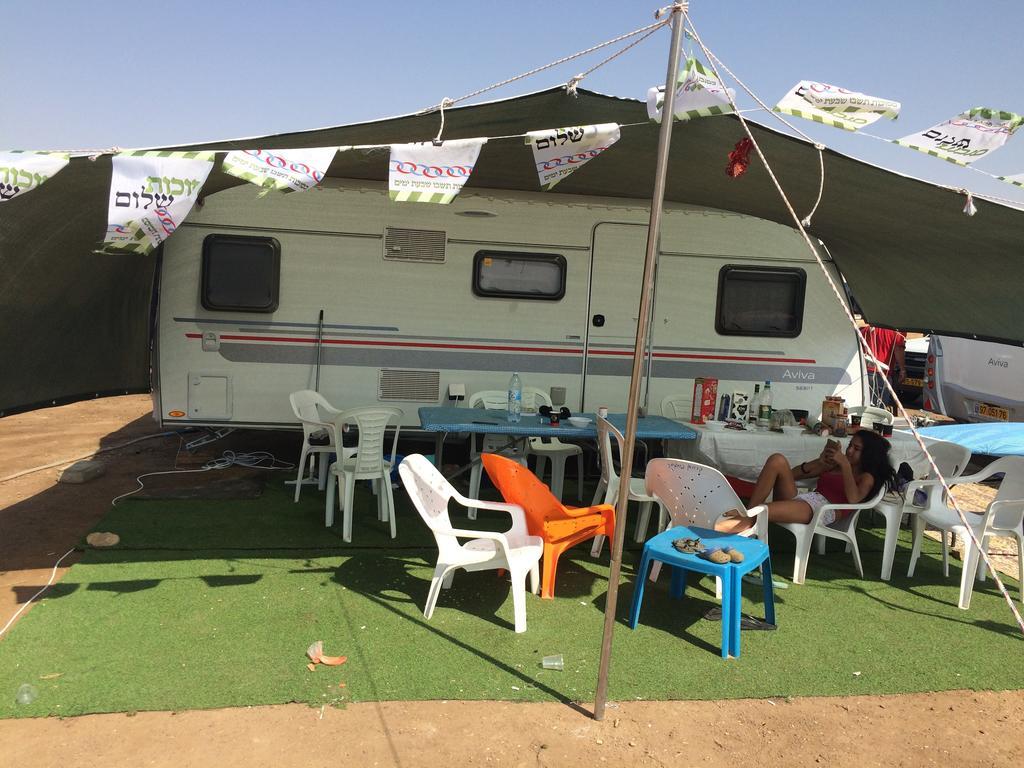 Caravan In The Desert Eilat Bagian luar foto
